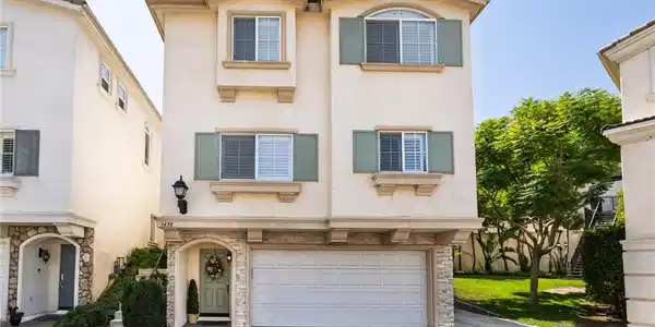 1438 Elin Point Drive