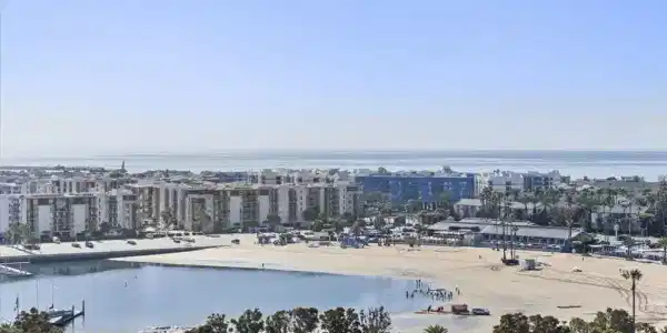 4267 Marina City Drive