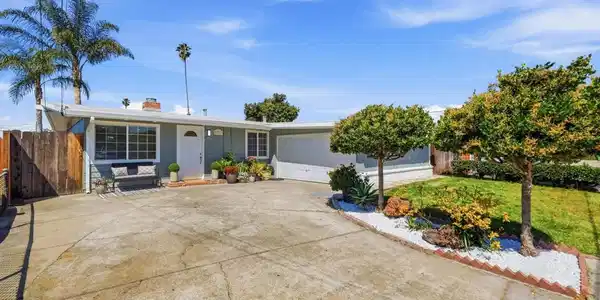 27767 Coronado Way