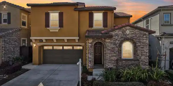 28719 Vista Grande Dr