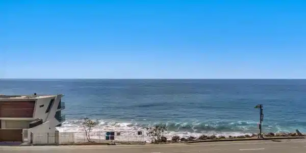 21711 Pacific Coast Highway