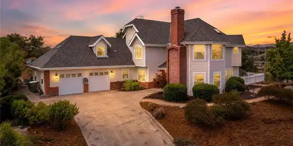 432 Emerald Bay