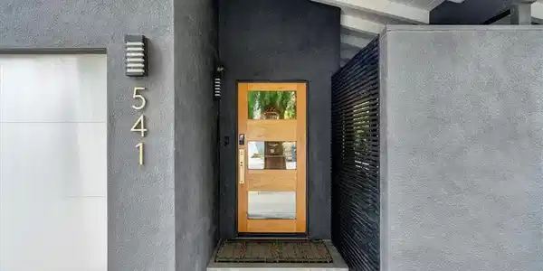 541 1st Street