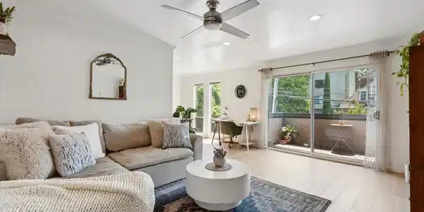 407 Orange St.