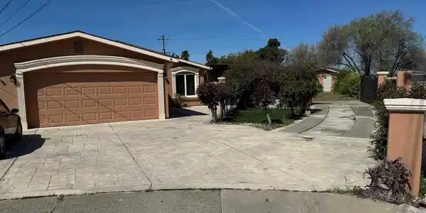 5 Island View Dr