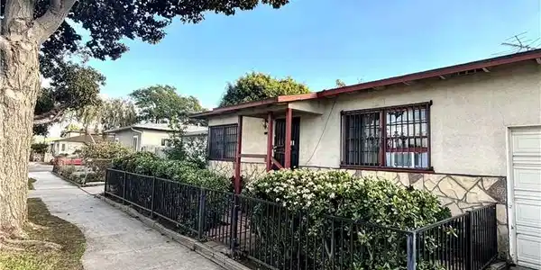 1410 W 20th