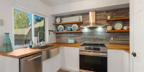 7952 Mission Center Ct