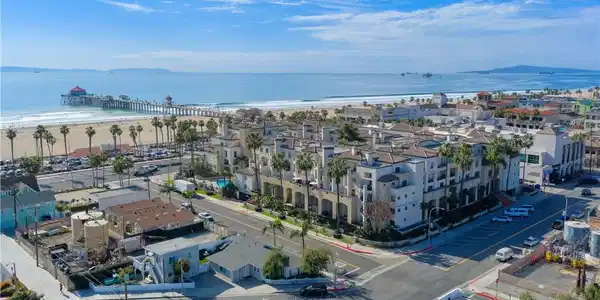 200 Pacific Coast Hwy