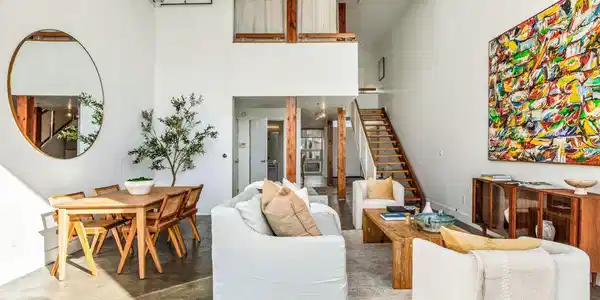615 Hampton Drive