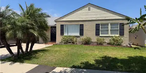 5245 W 120th