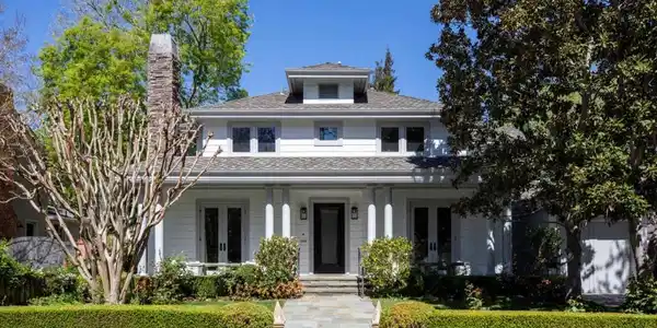 1385 Dana Avenue