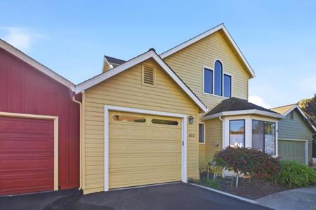 4212 Gull Cove Way