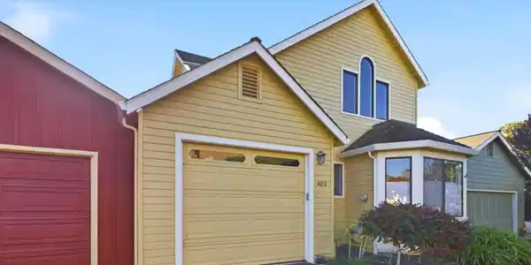 4212 Gull Cove Way