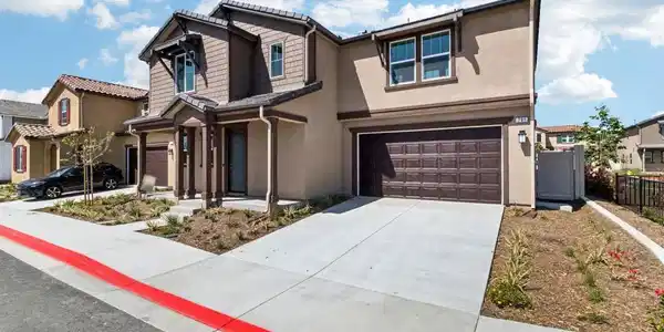 701 Kingbird Loop