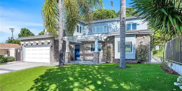 28060 Santona Drive