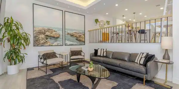 4734 La Villa Marina