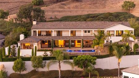 28481 Avenida La Mancha