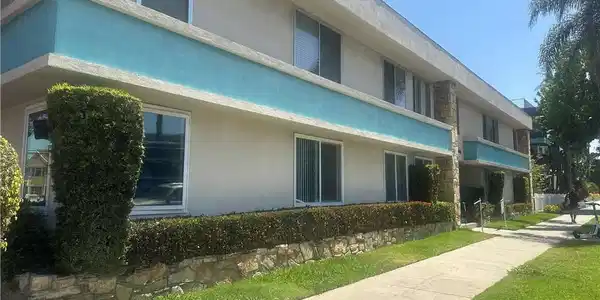 1101 E Ocean Boulevard