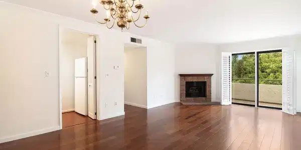 3544 S Centinela Avenue