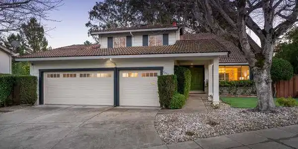 1413 Parkwood Drive