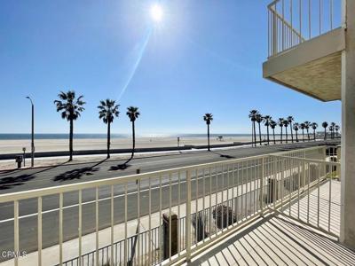 277 E Surfside Drive