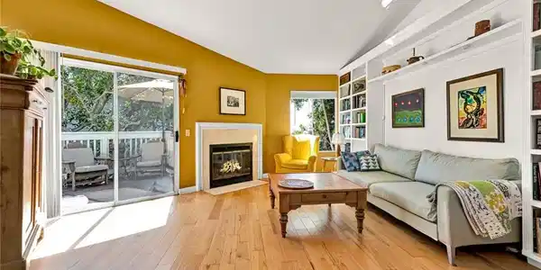 93 Dover Pl