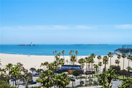 700 E Ocean Boulevard