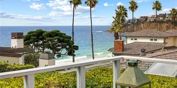 32 Emerald Bay