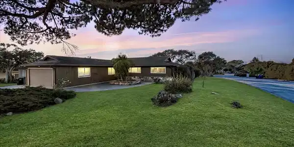 15175 Oak Hills Drive