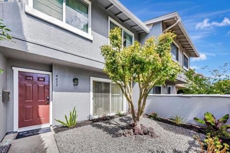 4633 Granada Way