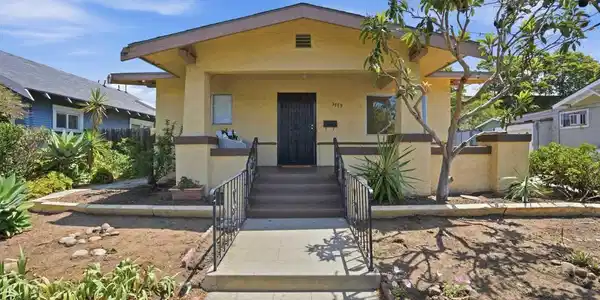 3775 GOLDFINCH STREET