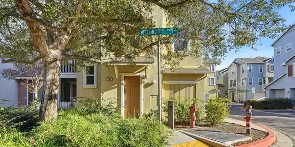 189 Bedford Loop