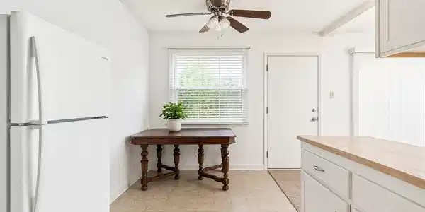 3301 Santa Fe