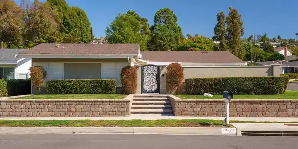 28424 Golden Meadow
