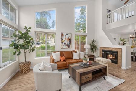 3430 Corte Viejo