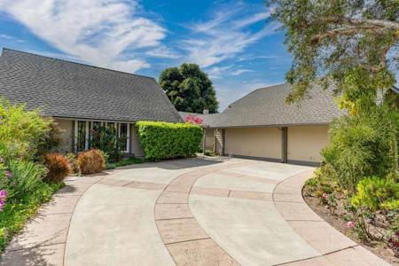 3005 Cadencia Street