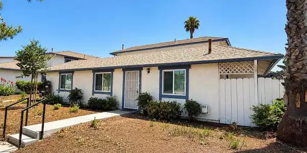 3412 Los Mochis Way