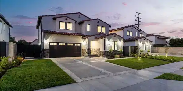 1309 Oakheath Dr