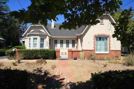 2825 Concord Blvd