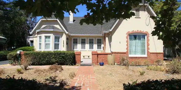 2825 Concord Blvd