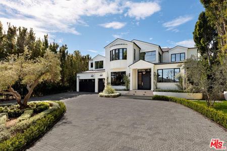 415 N Cliffwood Avenue