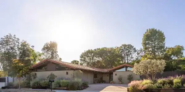 2419 Westridge Road