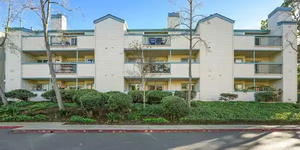 1430 Bel Air Dr