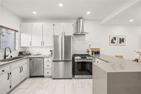 2500 Abbot Kinney Boulevard