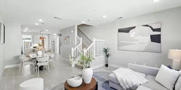 815 Santa Cecilia Terrace