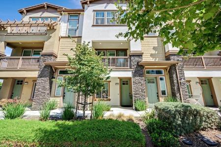 47222 Mission Falls Court