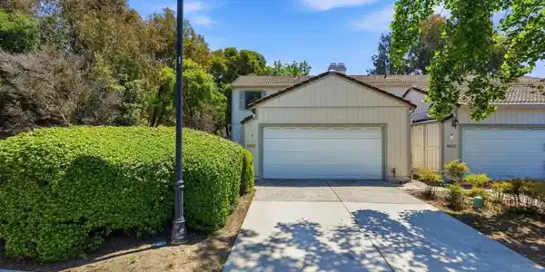 3 Arete Court