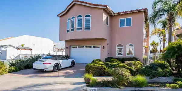 2110 Ravoli Drive