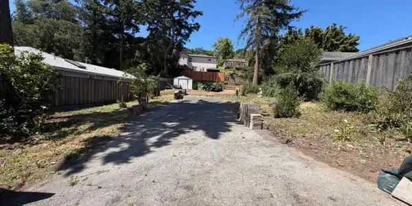 604 Alameda De Las Pulgas