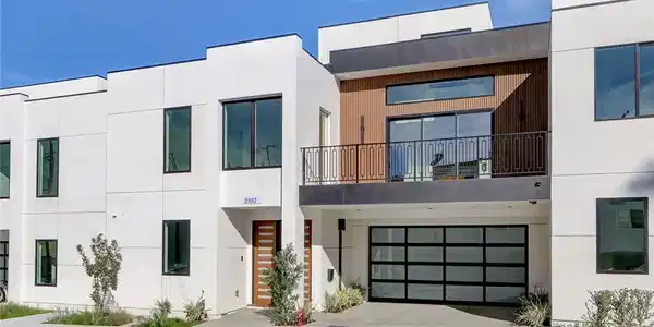 2302 Perkins Lane